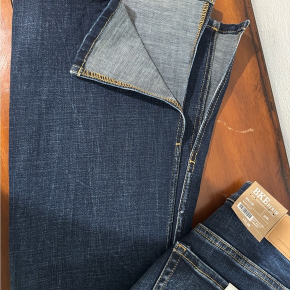 BKE Denim BILLIE BOOTCUT 27R - Picture 1 of 3